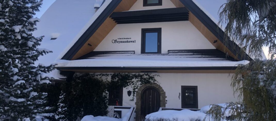 B&B Art House Szymaszkowa 1. Niezwykłe miejsce otulone sztuką i zimowym widokiem na Giewont