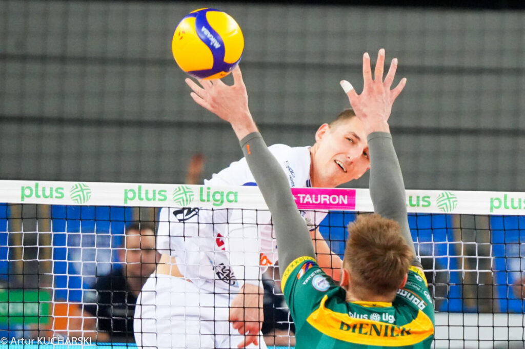 Z Zawierciem bez szans... 9