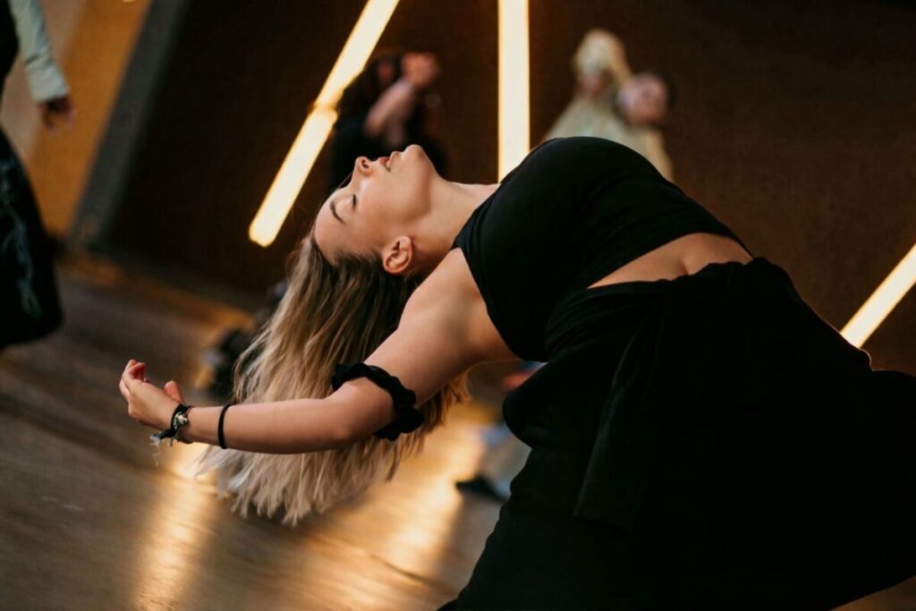 Roztańczona historia "Antidotum" 6