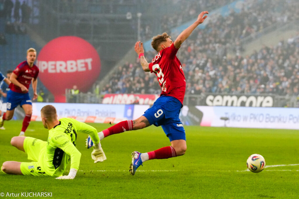 W niedzielę Pogoń Szczecin, w czwartek Fiorentina, w kolejną niedzielę Górnik... 5