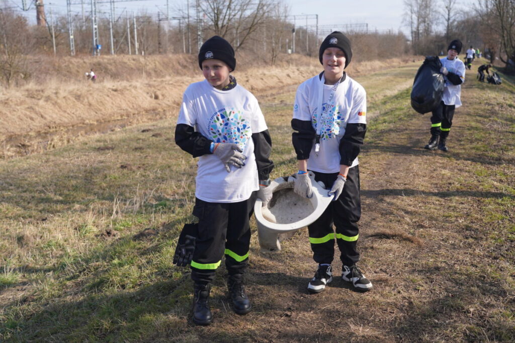 Ekologiczne ABC. Operacja Czysta Rzeka 2026 rozpoczęta! [Fotorelacja] 97