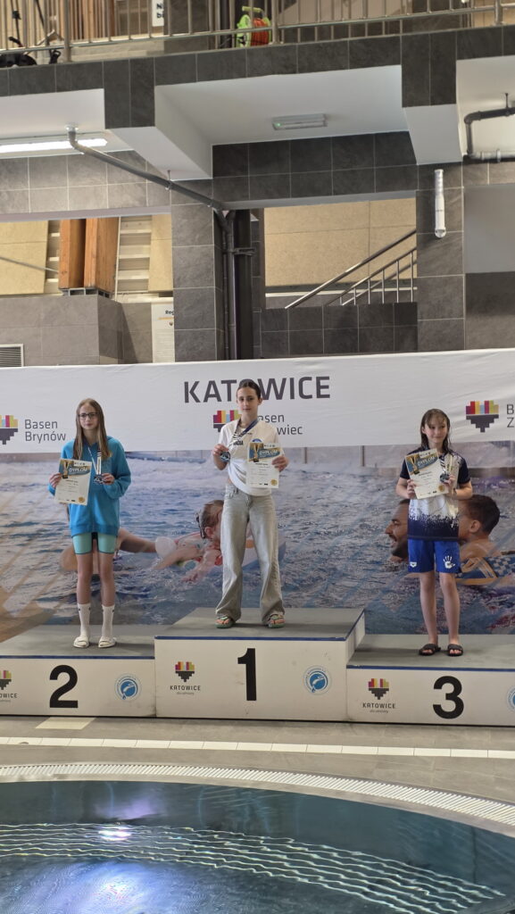 Sukces zawodników UKS Delfinek Częstochowa! 71