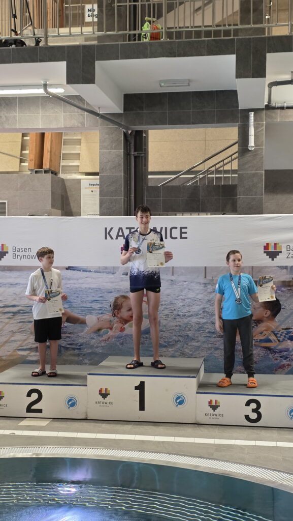 Sukces zawodników UKS Delfinek Częstochowa! 80