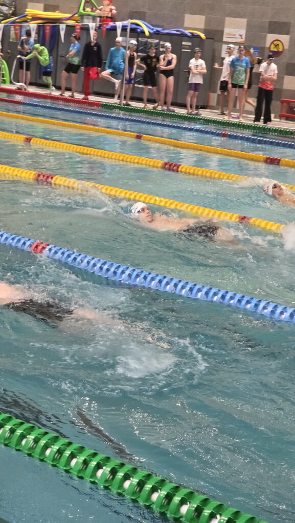 Sukces zawodników UKS Delfinek Częstochowa! 8