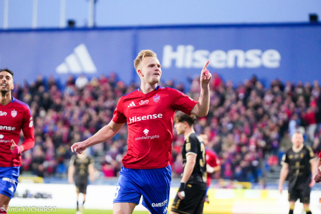 Raków pokonał Pogoń i traci już tylko 4 punkty do niespodziewanego lidera! 9