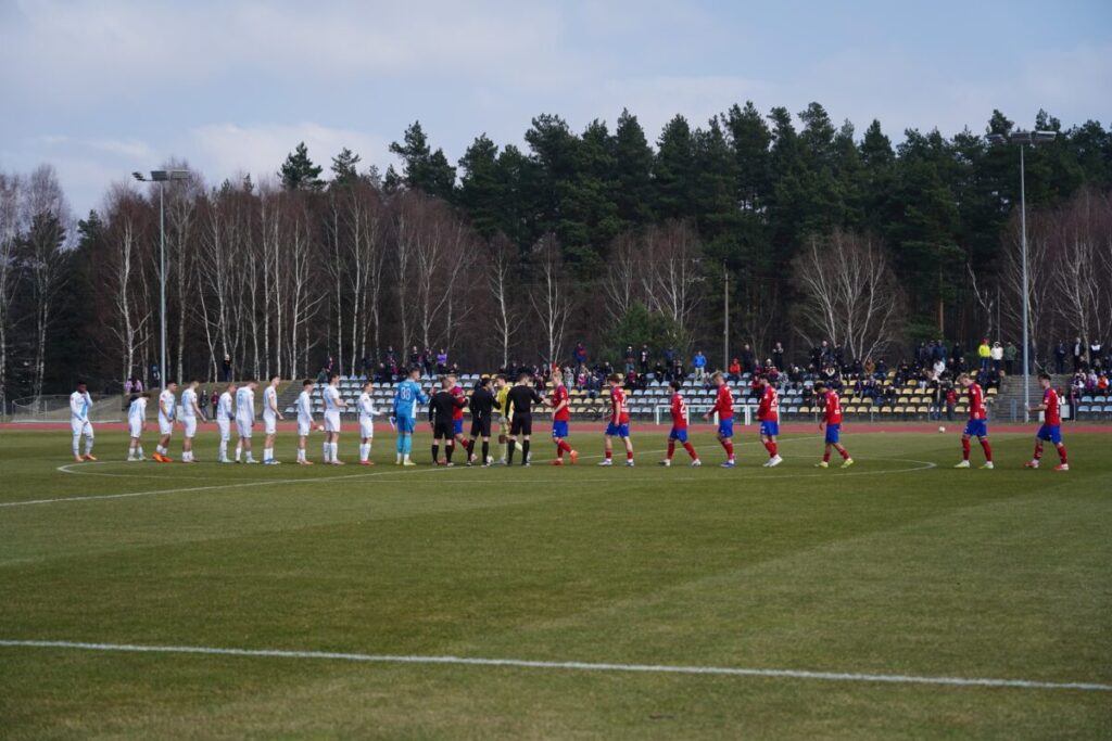 Raków pokonał w niedzielę Stal, a już w Wielką Sobotę mecz z Widzewem Łódź... 3