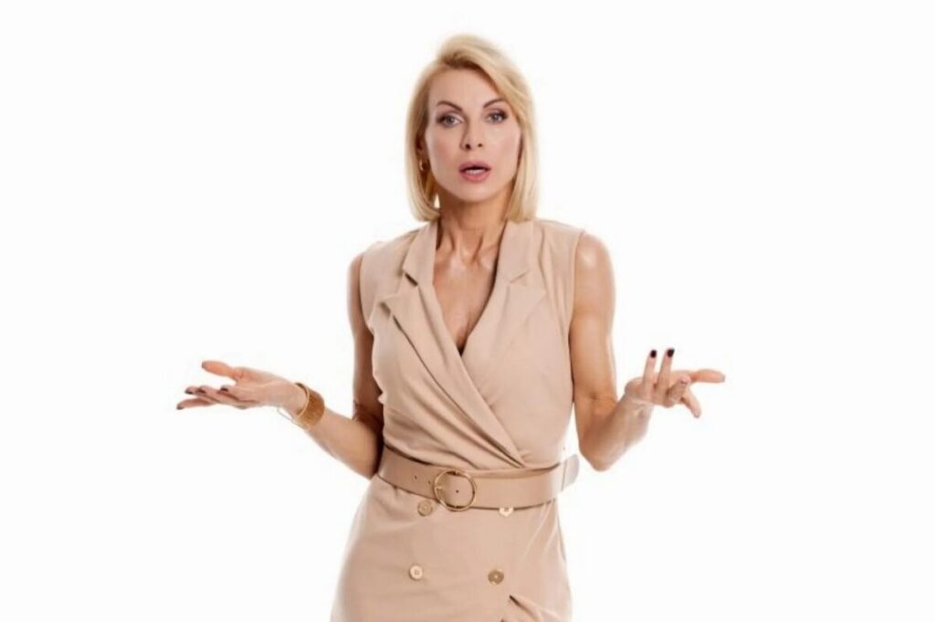 "Kłam, kręć i klękaj" po raz pierwszy w Częstochowie. Adria Art zaprasza na spektakl na Dzień Kobiet. Mamy podwójne zaproszenie [KONKURS] 4