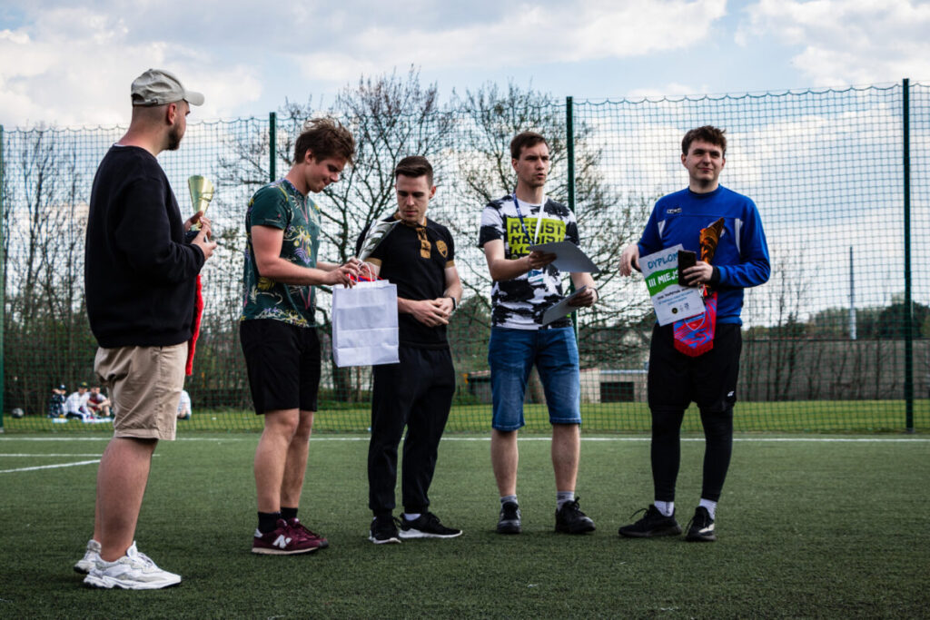 Piłkarska pomoc potrzebującym – dołącz do 7. edycji charytatywnego turnieju dzikich drużyn 56