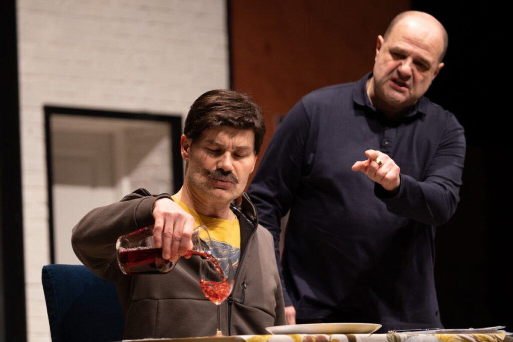 "Kolacja dla głupca" w Częstochowie. Na scenie m.in. Cezary Żak i Bartłomiej Topa. Mamy podwójne zaproszenie [KONKURS] 4