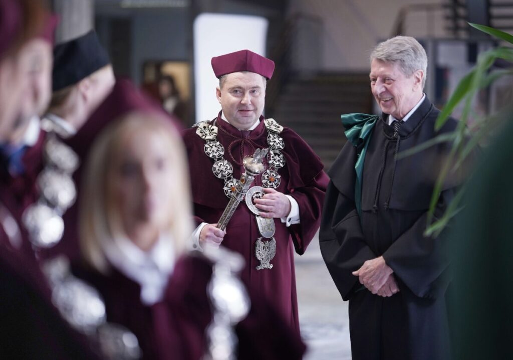 Wielkie święto na UJD - awanse naukowe i doktorat honoris causa! 3