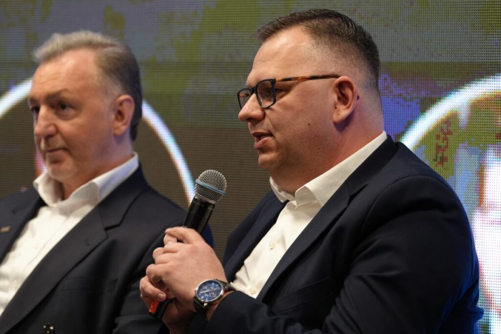 Biznes w czasach zmiany. Relacje i przywództwo na Business Connect Forum 11