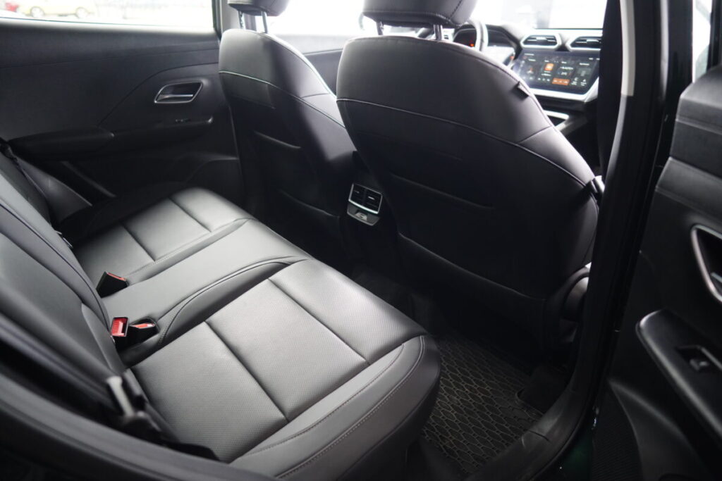 Europejskie korzenie zobowiązują. Test MG ZS Hybrid+ 13