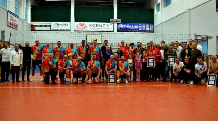 Koniec siatkarskiej ligi 40-latków 1