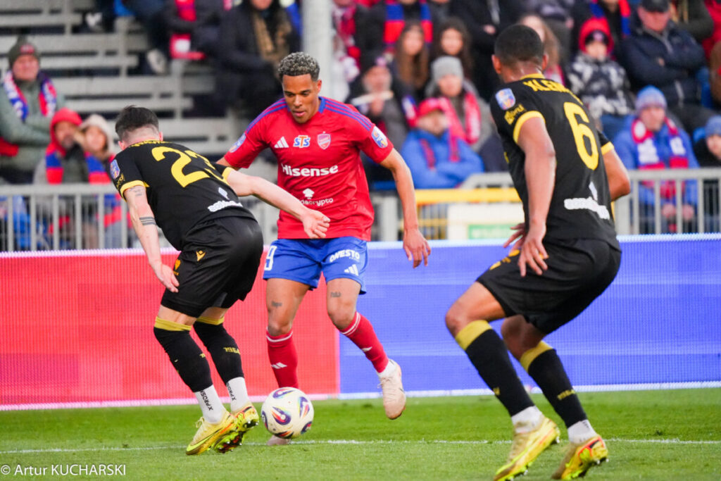 Raków zagra z Cracovią bez kilku ważnych piłkarzy… 9