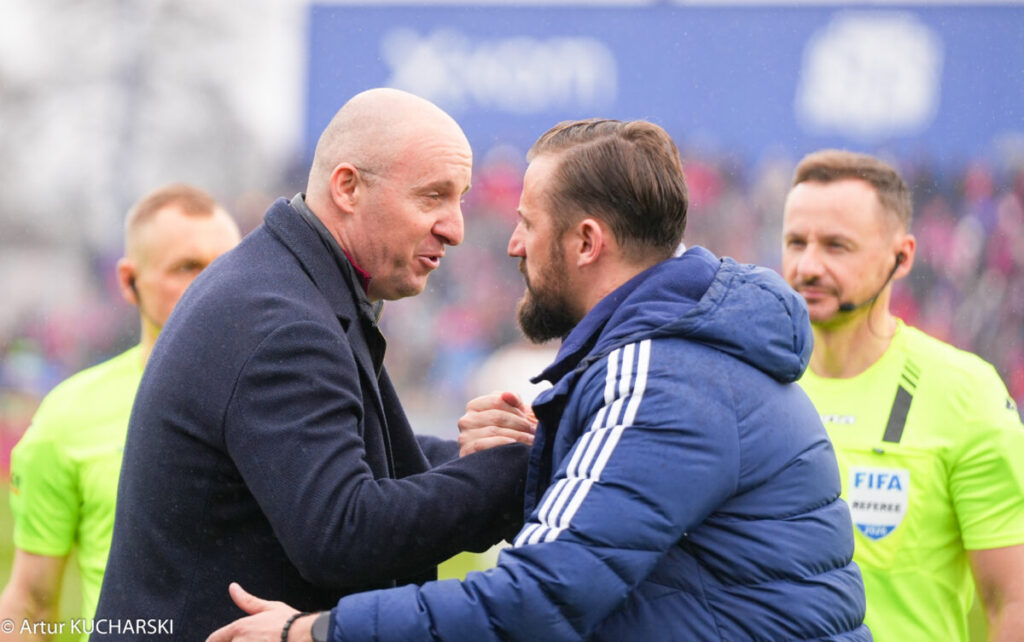 Brawa dla Rakowa za walkę i ambicję w meczu z Widzewem, ale święta miały być inne... 9