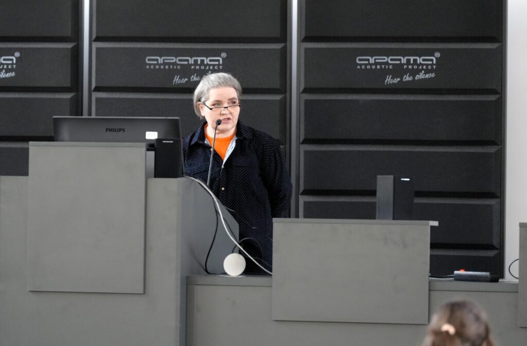 Japping ,,Bezpieczna Sigma" - ciekawe wykłady W KMP o cyberbezpieczeństwie, hejcie, elektrycznych hulajnogach i przemocy... 7