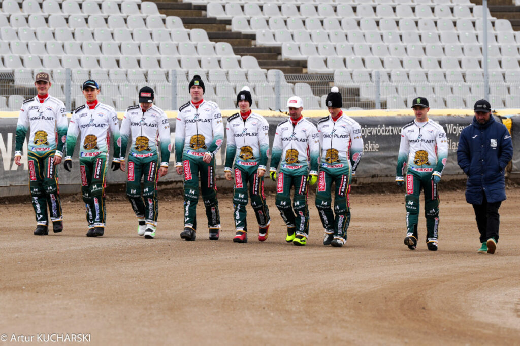 Uwaga! Konkurs. Są zaproszenia na mecz: Krono-Plast Włókniarz z mistrzem Polski 2