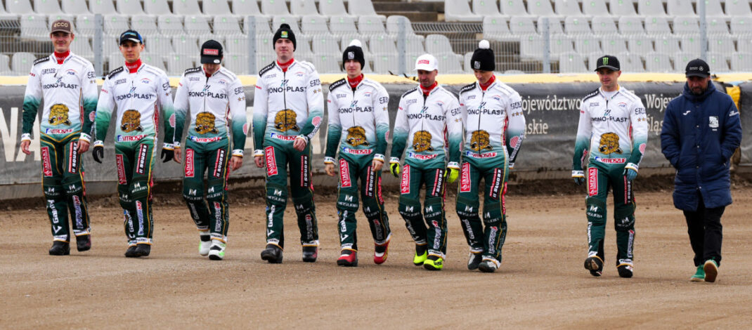 Uwaga! Konkurs. Są zaproszenia na mecz: Krono-Plast Włókniarz z mistrzem Polski