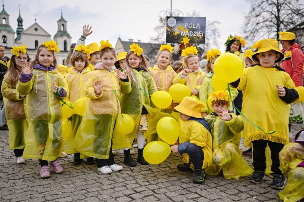 Marsz Nadziei przeszedł ulicami Częstochowy – „Pomagamy, wspieramy, dajemy nadzieję” 4
