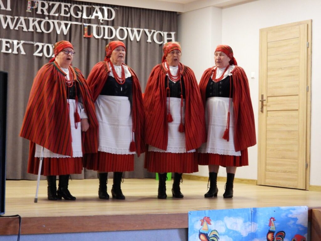 Wojewódzki Przegląd Zespołów i Śpiewaków Ludowych 7