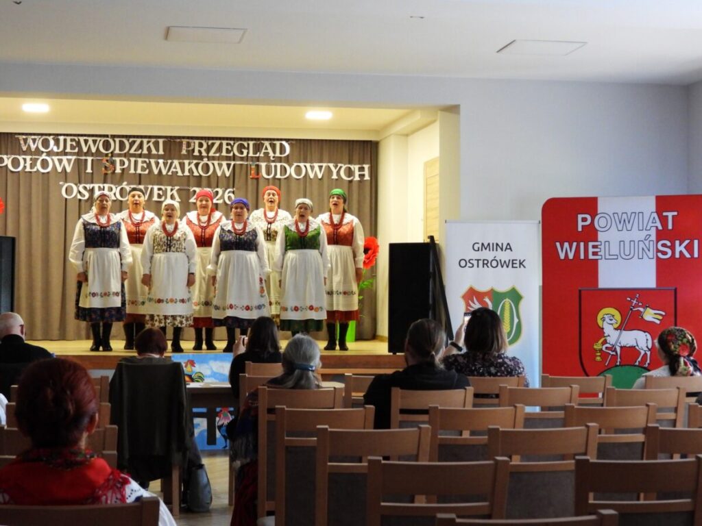 Wojewódzki Przegląd Zespołów i Śpiewaków Ludowych 12