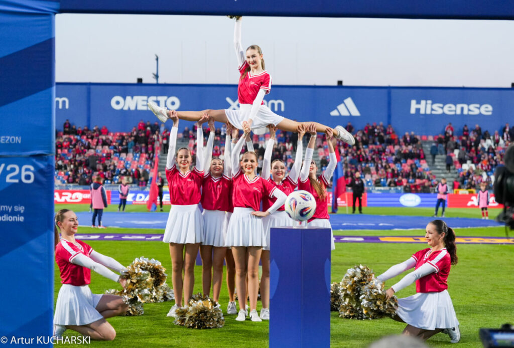 Raków przegrał z Jagiellonią i oddalił się od wicemistrzostwa Polski. Nadal trzeba walczyć o Europę... 7