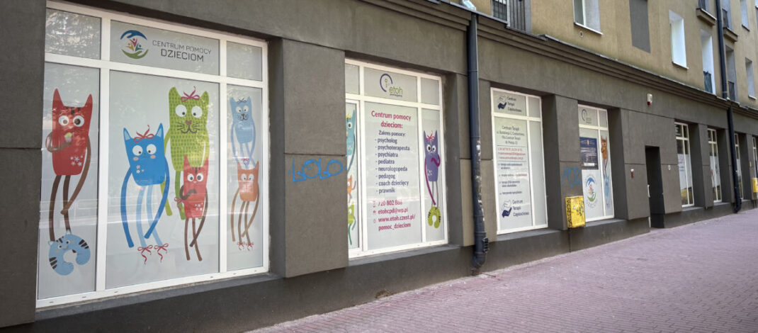 Dziecko w cieniu konfliktu dorosłych – psychologiczne i prawne konsekwencje sporów rodzicielskich omawia Dawid Sztajner psycholog, koordynator Centrum Pomocy Dzieciom