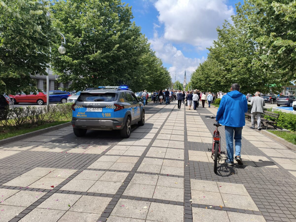 Straż Miejska: Najwięcej zgłoszeń dotyczyło spożywania alkoholu w miejscach publicznych oraz zakłócania spokoju i porządku publicznego 8