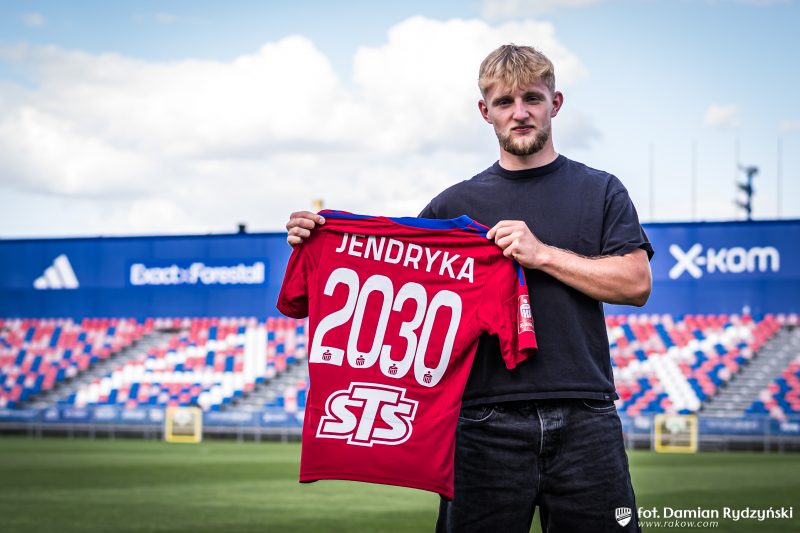 Raków pozyskał utalentowanego 19-latka. Podpisał kontrakt do 2030 roku…