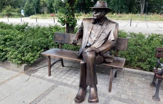 Spacer po Częstochowie z przewodnikiem. Trzecia Aleja bez tajemnic 6