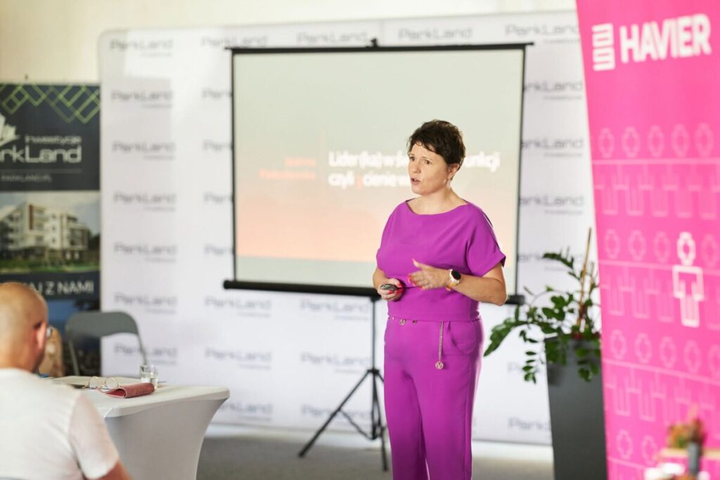 LEAD'it: O cieniach władzy i wyzwaniach współczesnego przywództwa 3