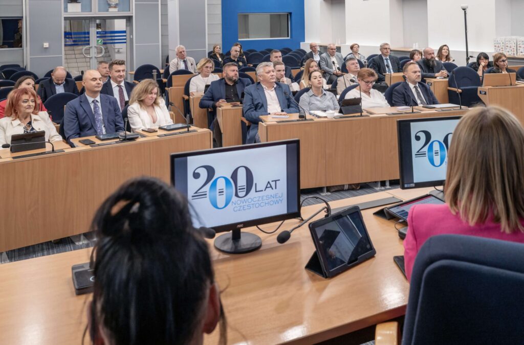 Uroczysta sesja z okazji 200 lat nowoczesnej Częstochowy - Jan Bernhard patronem wiaduktu! 8