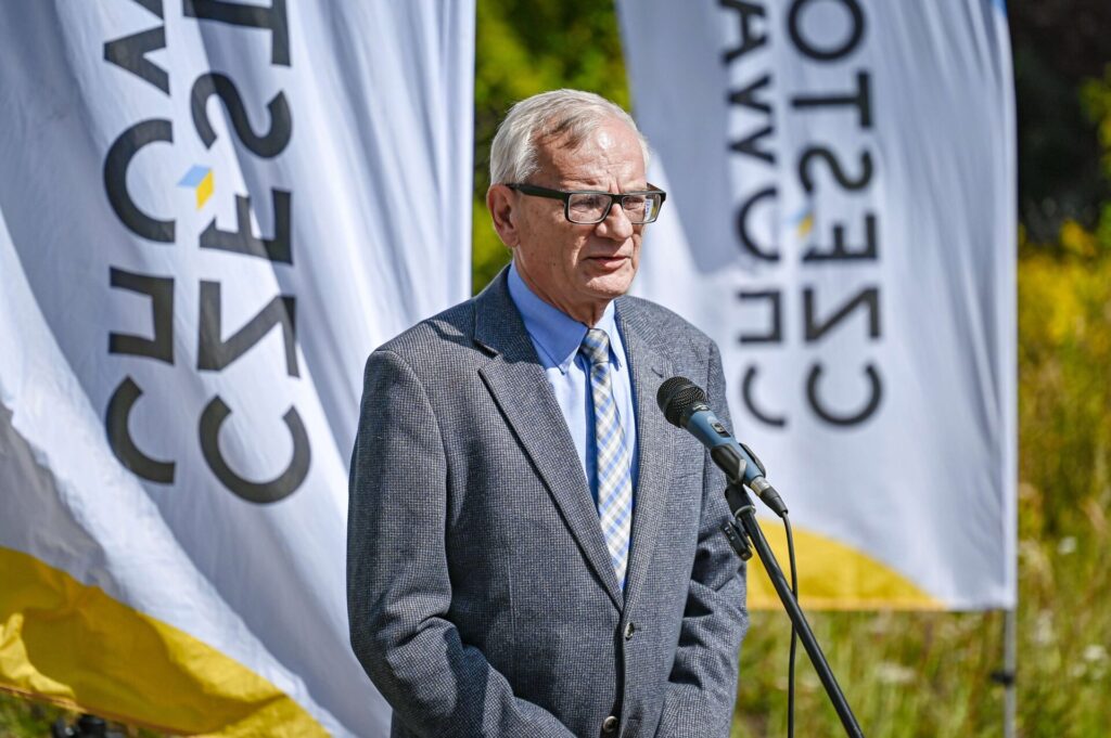Miasto i Raków - powstanie projekt stadionu na Elanexie 3