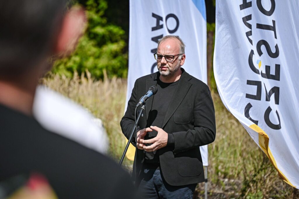Miasto i Raków - powstanie projekt stadionu na Elanexie 6
