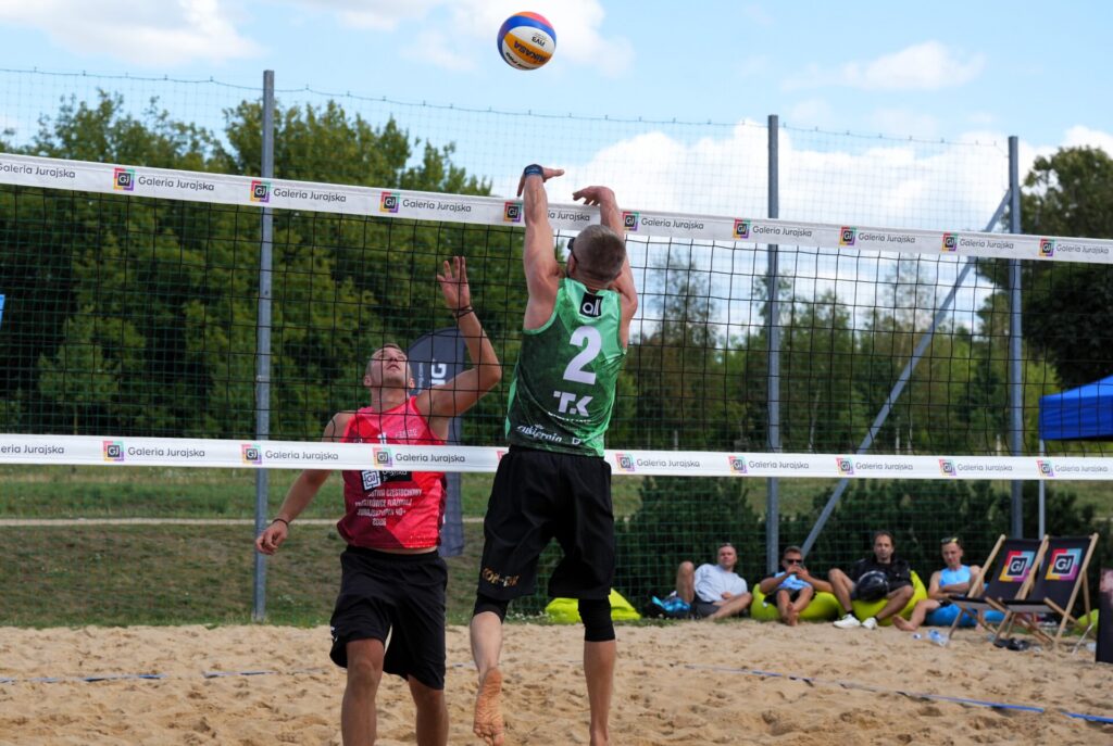 Oldboye walczyli o mistrzostwo Częstochowy w siatkówce plażowej 12