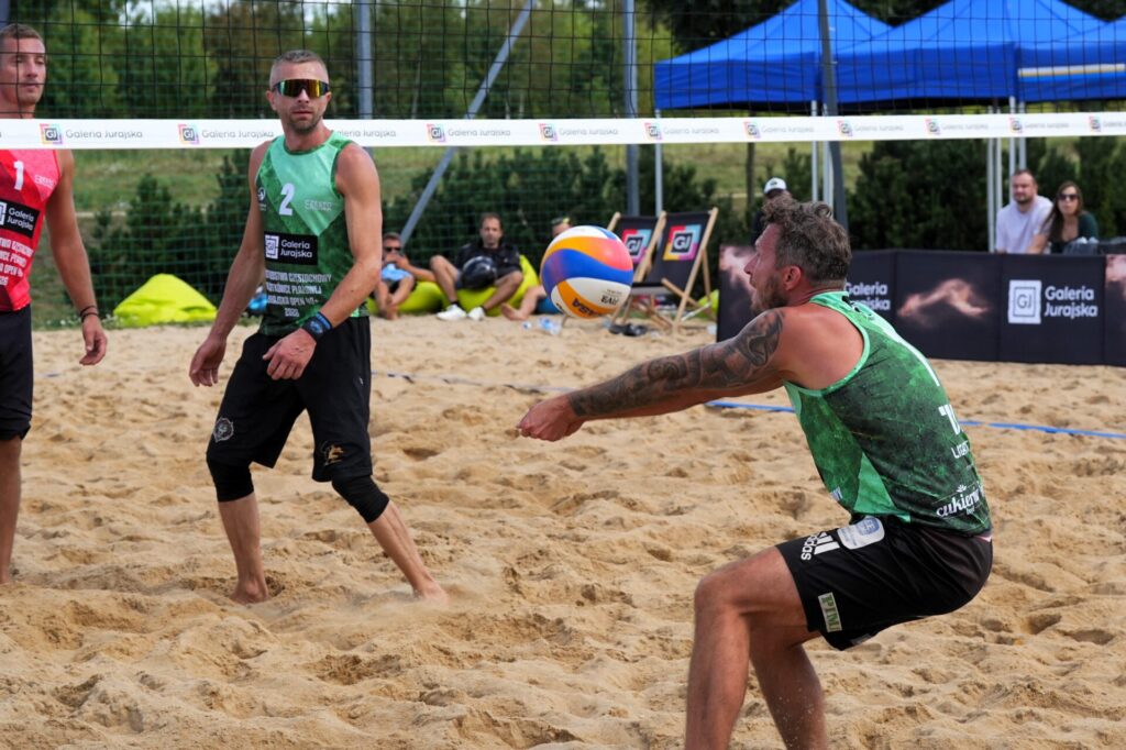 Oldboye walczyli o mistrzostwo Częstochowy w siatkówce plażowej 13