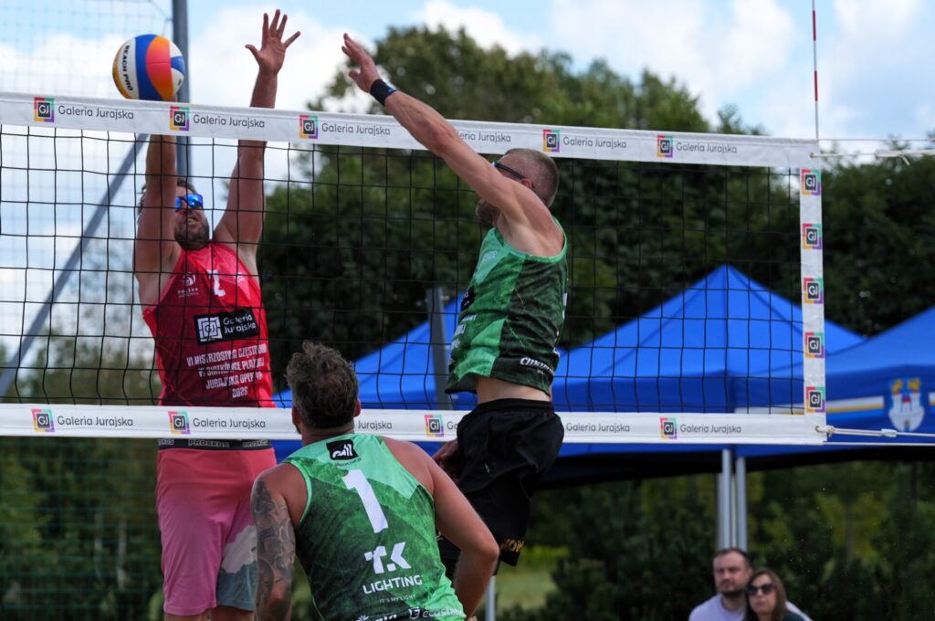 Oldboye walczyli o mistrzostwo Częstochowy w siatkówce plażowej 14