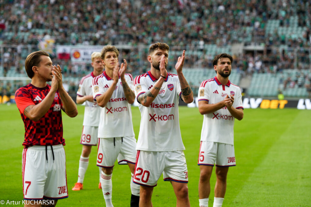 Po dwóch kolejkach PKO BP Ekstraklasy Raków jest bez punktu...[FOTO] 7