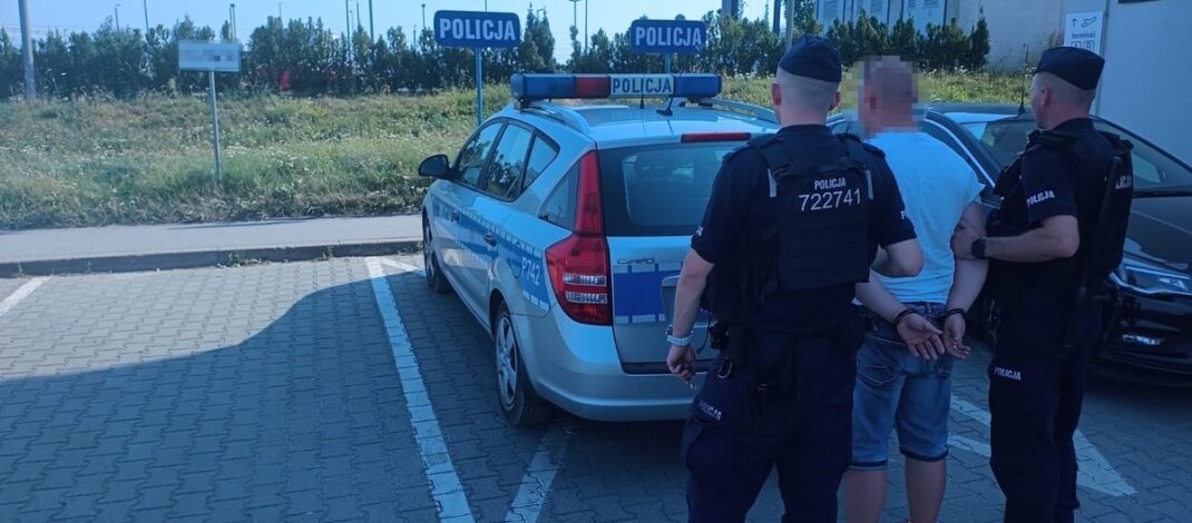 Nielegalnie latał dronem w pobliżu lotniska w Pyrzowicach. Interweniowała policja