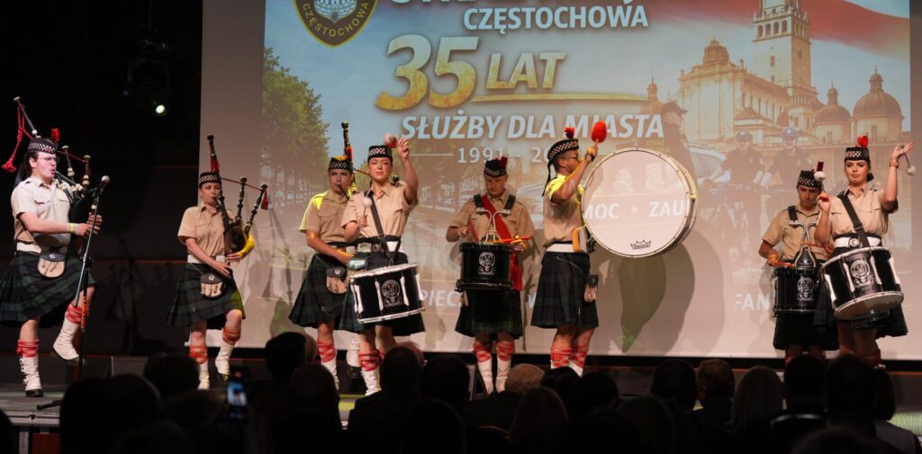 Częstochowska Straż Miejska świętowała 35-lecie. Pomaga mieszkankom i mieszkańcom od 1991 roku... 14