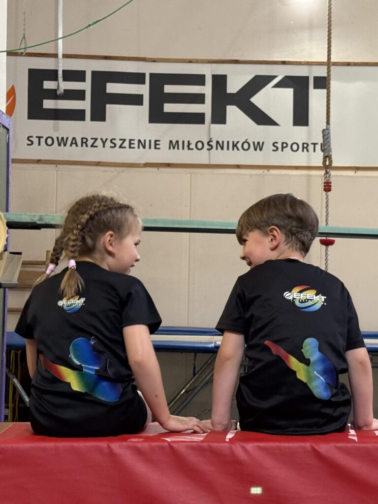 I Otwarte Mistrzostwa Częstochowy w skokach do wody 7