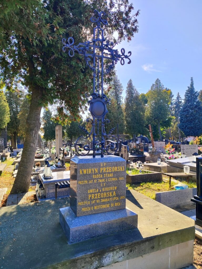 Coroczna kwesta na rzecz ratowania zabytkowych nagrobków na częstochowskich nekropoliach już po raz 29. 6