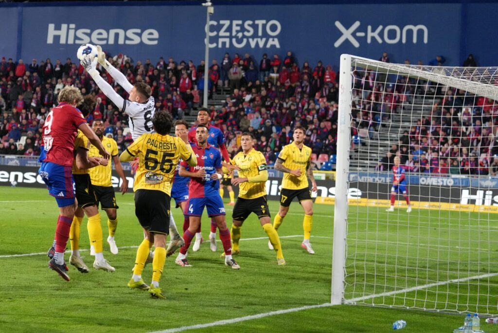 Trener Rakowa Tomasz Kaczmarek po porażce z GKS. - Trudny wieczór dla nas 2