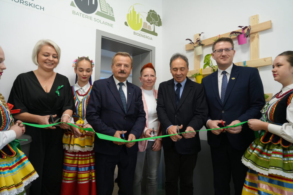 Ekologiczne ABC. Zielona Pracownia w Szkole Podstawowej w Turowie już otwarta [fotorelacja] 24