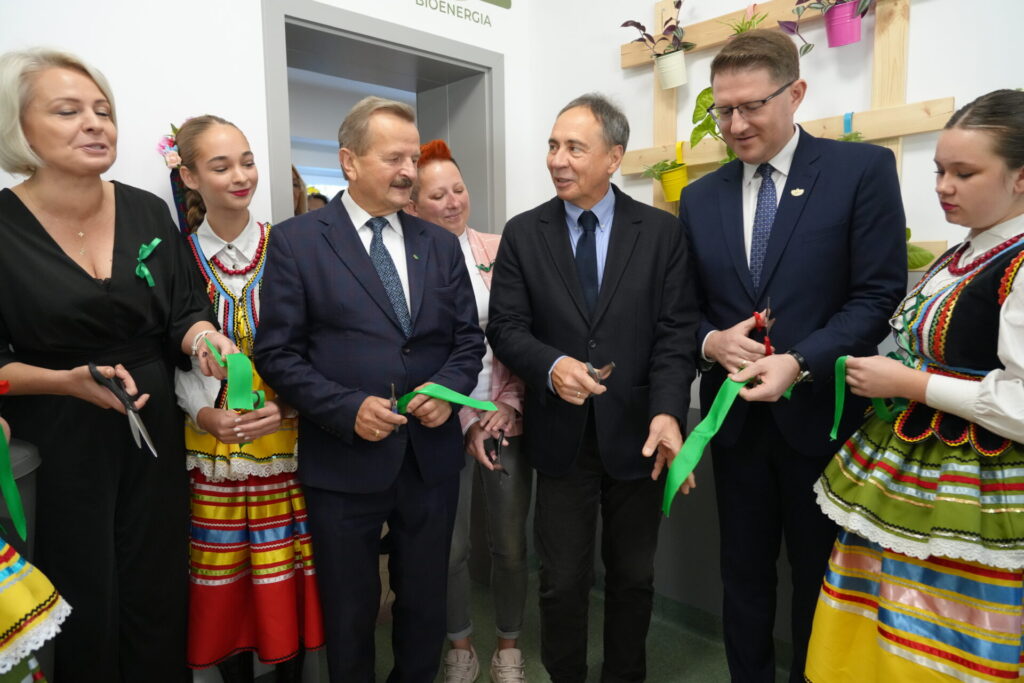 Ekologiczne ABC. Zielona Pracownia w Szkole Podstawowej w Turowie już otwarta [fotorelacja] 25