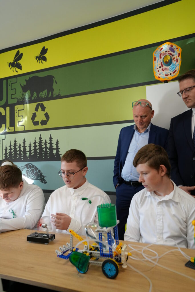 Ekologiczne ABC. Zielona Pracownia w Szkole Podstawowej w Turowie już otwarta [fotorelacja] 45