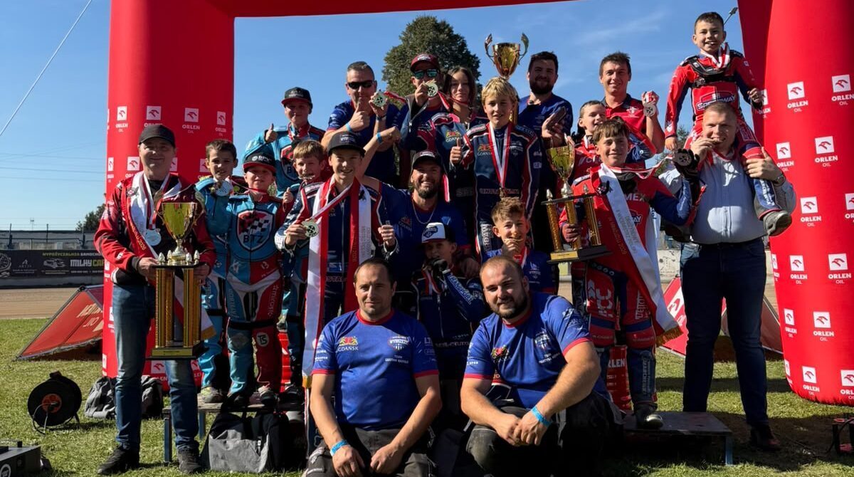 Brąz Drużynowych Mistrzostw Polski w miniżużlu dla zawodników Cemex Speedway Rędziny
